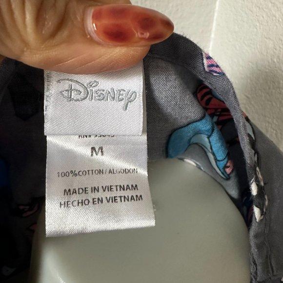 Disney Eeyore Tigger Piglet Healthcare Worker Scrub Shirt Size M - Picture 4 of 4